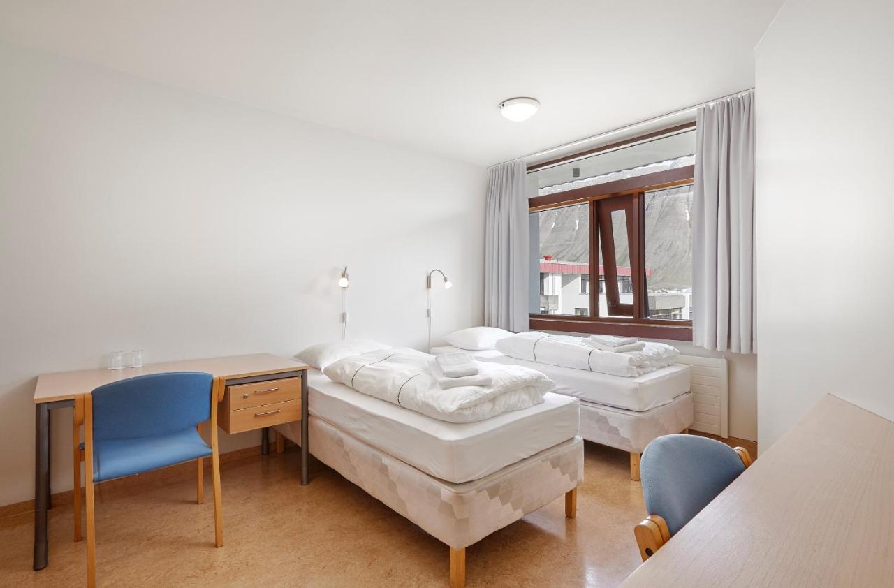 Hotel Torfnes Isafjordur Екстер'єр фото