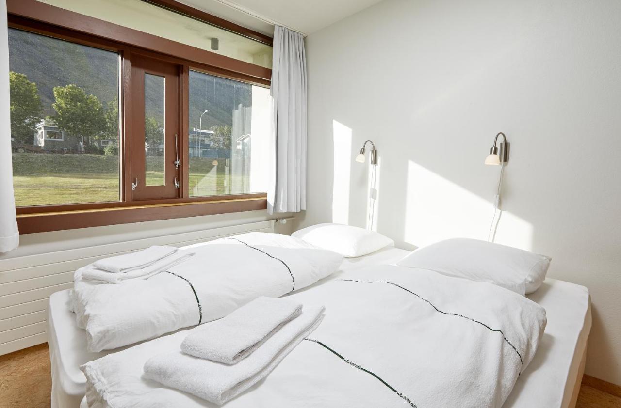 Hotel Torfnes Isafjordur Екстер'єр фото